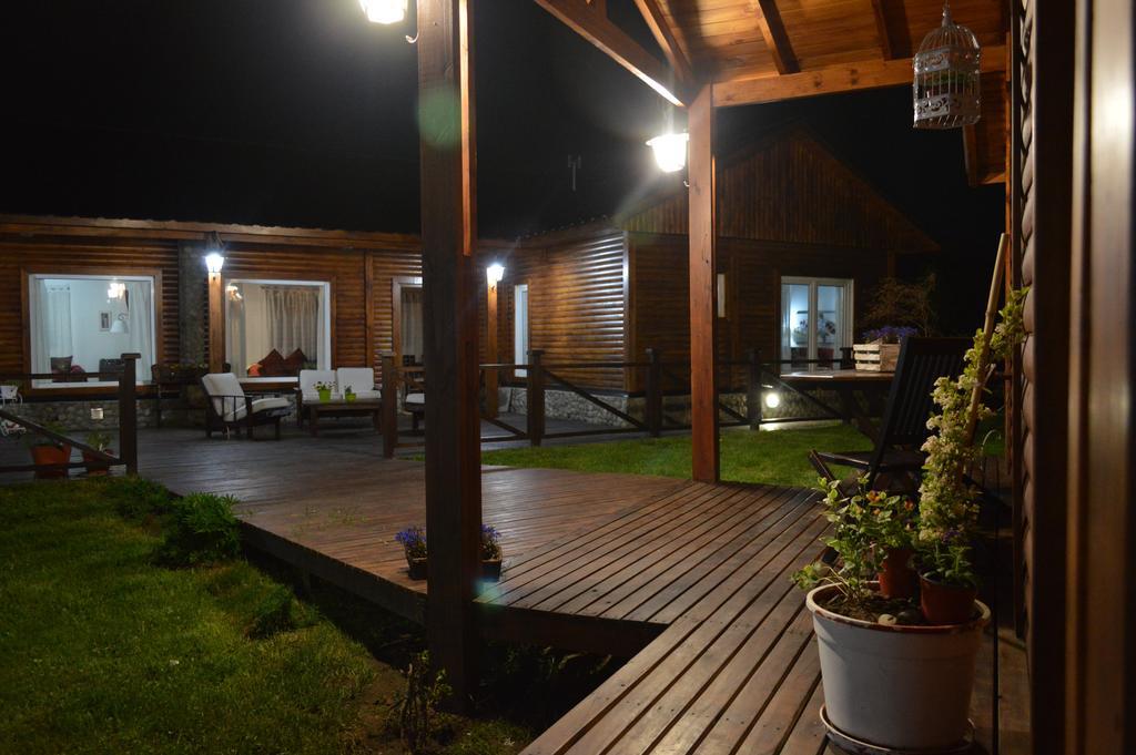 Cabanas Teuepen El Calafate Exterior foto